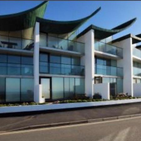 Westward Ho! Beachfront Luxury For 2 Екстер'єр фото