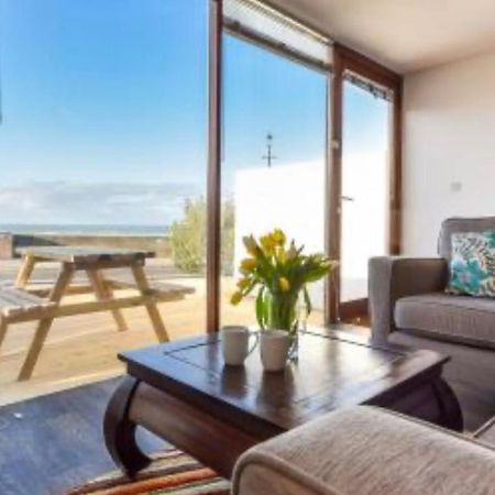 Westward Ho! Beachfront Luxury For 2 Екстер'єр фото